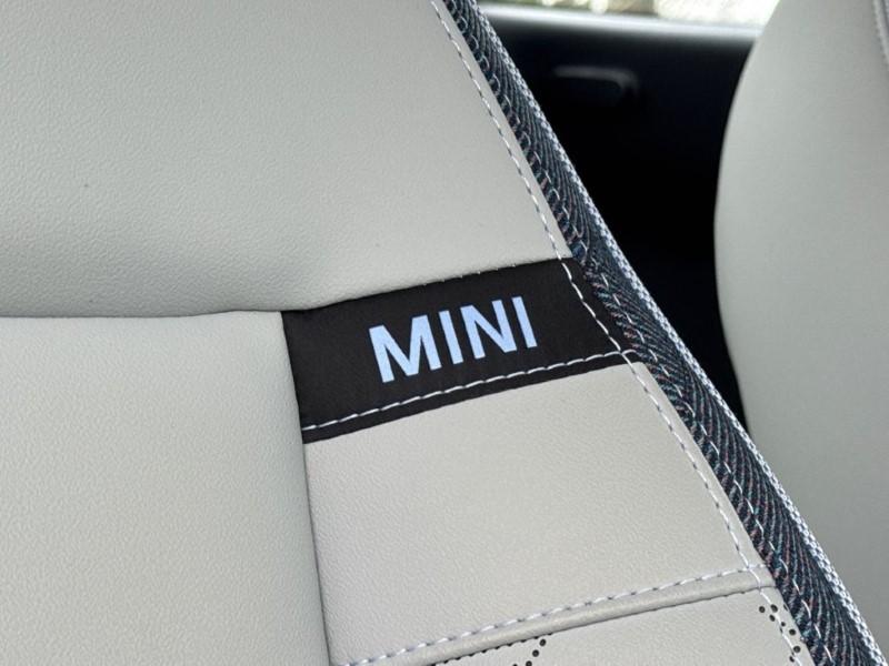 2024 (74) MINI COOPER 160kW SE Classic 54kWh 3dr Auto 5162030