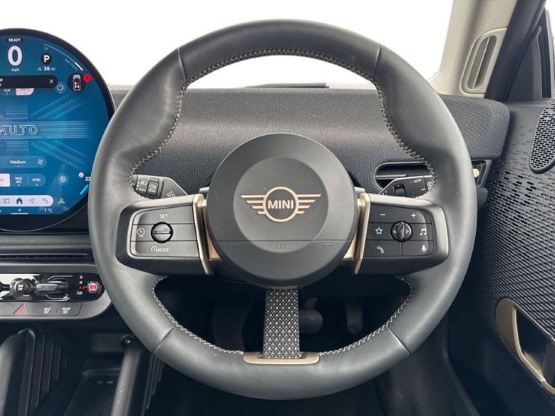 2024 (74) MINI COOPER 160kW SE Classic 54kWh 3dr Auto 5161994