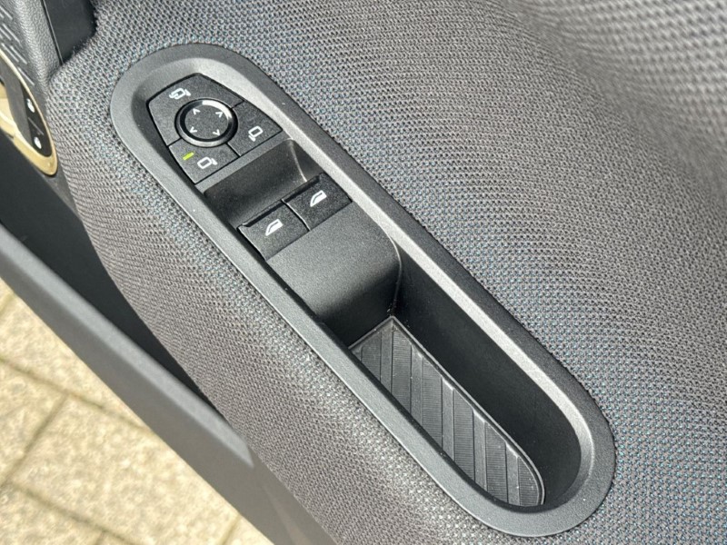 2024 (74) MINI COOPER 160kW SE Classic 54kWh 3dr Auto 5162011