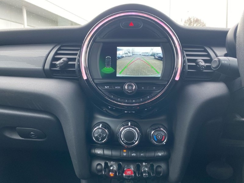 2019 (68) MINI CONVERTIBLE 1.5 Cooper II 2dr Auto 5087988