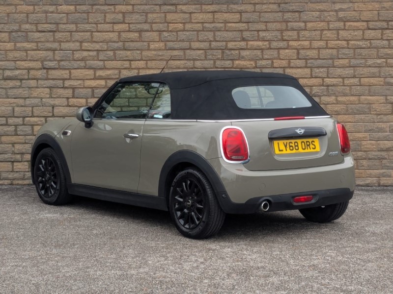 2019 (68) MINI CONVERTIBLE 1.5 Cooper II 2dr Auto 5072528