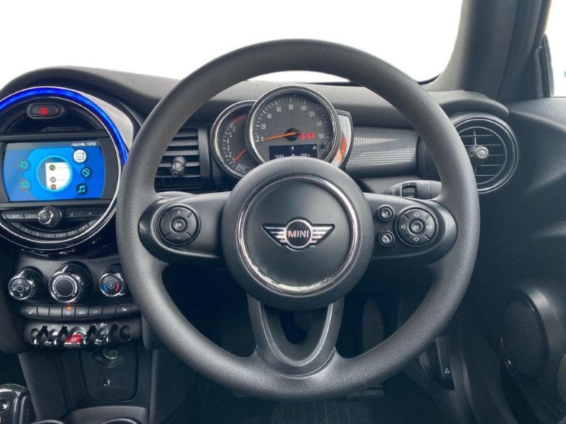 2019 (68) MINI CONVERTIBLE 1.5 Cooper II 2dr Auto 5087967