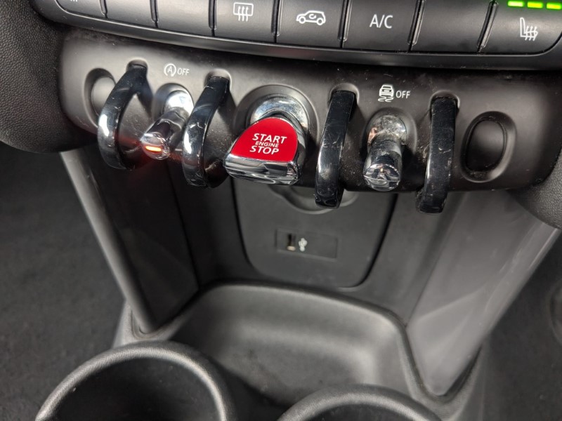 2019 (68) MINI CONVERTIBLE 1.5 Cooper II 2dr Auto 5072515