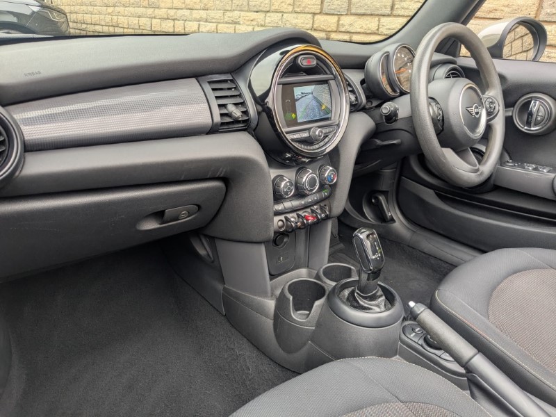 2019 (68) MINI CONVERTIBLE 1.5 Cooper II 2dr Auto 5072491