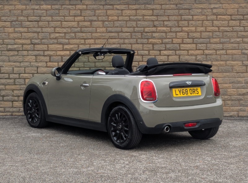 2019 (68) MINI CONVERTIBLE 1.5 Cooper II 2dr Auto