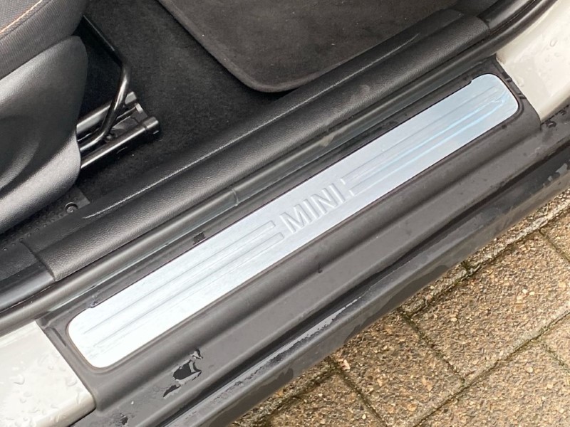 2023 (23) MINI HATCHBACK 1.5 Cooper Classic Premium Plus 5dr Auto 5115226