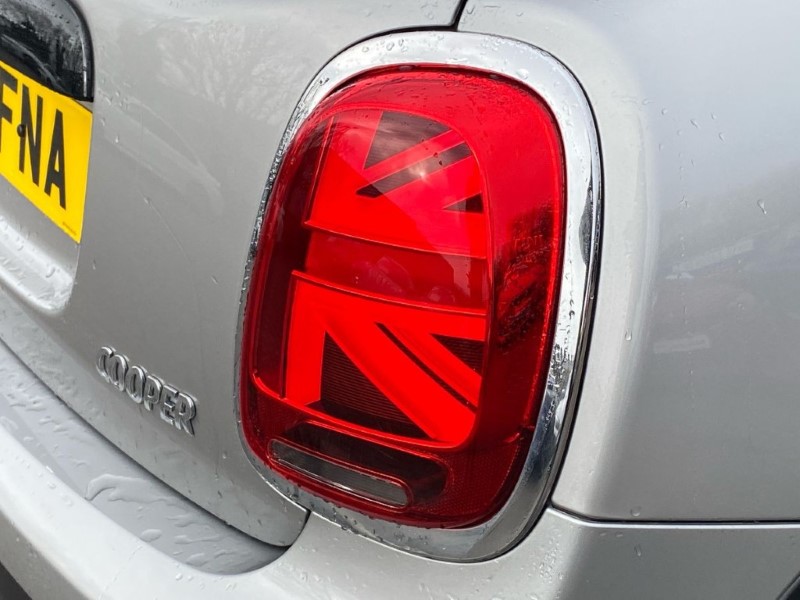 2023 (23) MINI HATCHBACK 1.5 Cooper Classic Premium Plus 5dr Auto 5115235