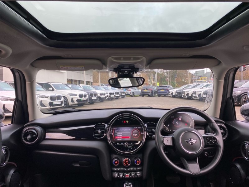 2023 (23) MINI HATCHBACK 1.5 Cooper Classic Premium Plus 5dr Auto 5115210