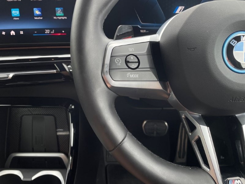 2024 (24) BMW iX2 150kW eDrive20 M Sport 65kWh 5dr Auto 5119802