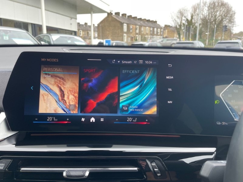 2024 (24) BMW iX2 150kW eDrive20 M Sport 65kWh 5dr Auto 5119815