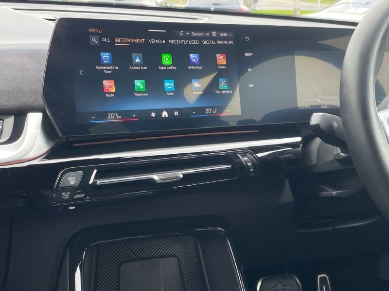 2024 (24) BMW iX2 150kW eDrive20 M Sport 65kWh 5dr Auto 5119793