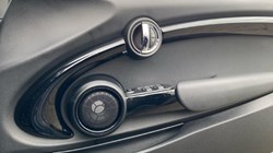 2021 (21) MINI CONVERTIBLE 2.0 Cooper S Sport II 2dr 5121463