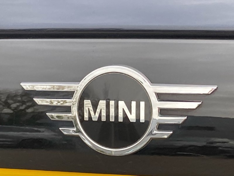 2021 (21) MINI CONVERTIBLE 2.0 Cooper S Sport II 2dr 5121486