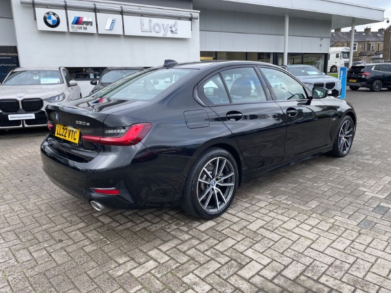 2022 (22) BMW 3 SERIES 330e Sport Pro 4dr Step Auto 5178534