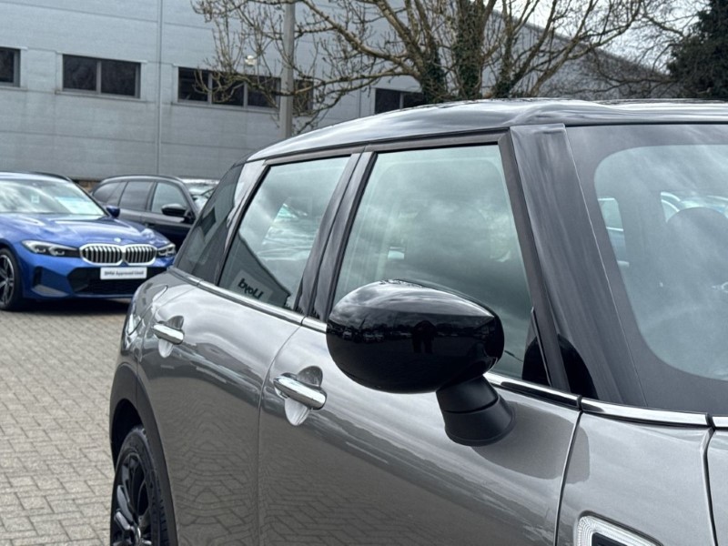 2020 (20) MINI CLUBMAN 1.5 Cooper Classic 6dr Auto 5249320