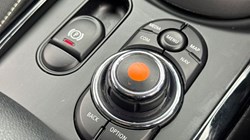 2020 (20) MINI CLUBMAN 1.5 Cooper Classic 6dr Auto 5249294