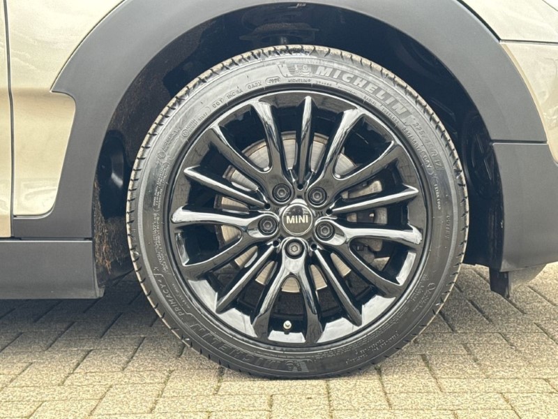 2020 (20) MINI CLUBMAN 1.5 Cooper Classic 6dr Auto 5249289