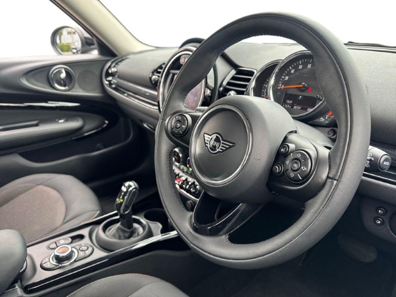 2020 (20) MINI CLUBMAN 1.5 Cooper Classic 6dr Auto 5249281