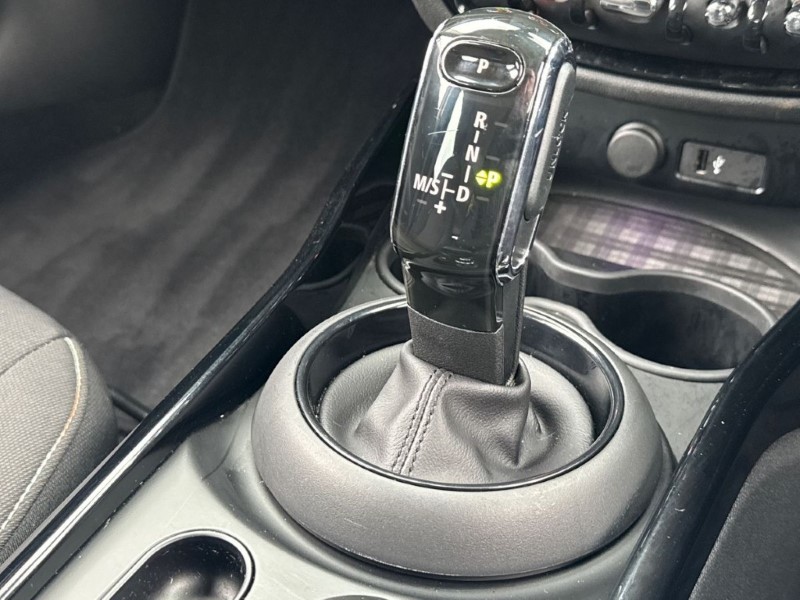 2020 (20) MINI CLUBMAN 1.5 Cooper Classic 6dr Auto 5249307