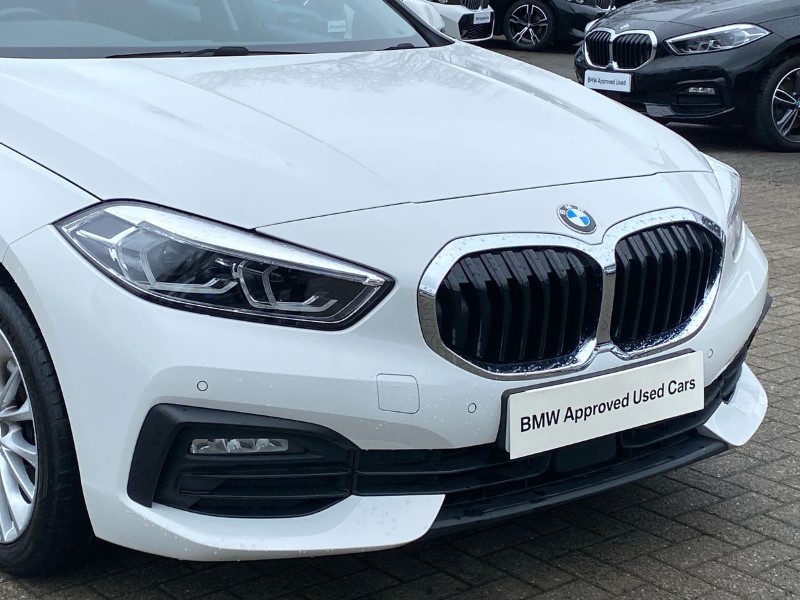 2024 (24) BMW 1 SERIES 116d SE 5dr Step Auto [Live Cockpit Professional] 5149420