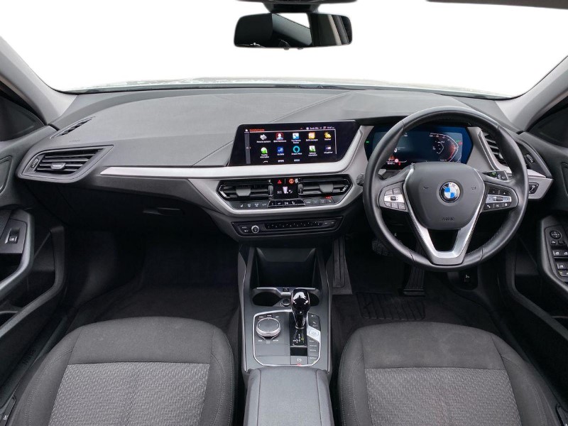 2024 (24) BMW 1 SERIES 116d SE 5dr Step Auto [Live Cockpit Professional] 5149385