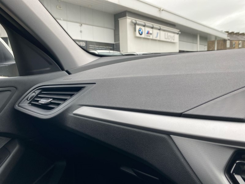 2024 (24) BMW 1 SERIES 116d SE 5dr Step Auto [Live Cockpit Professional] 5149413