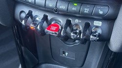 2023 (23) MINI HATCHBACK 1.5 Cooper Exclusive Premium 3dr Auto 5187017