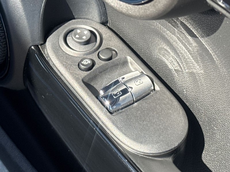 2023 (23) MINI HATCHBACK 1.5 Cooper Exclusive Premium 3dr Auto 5187020