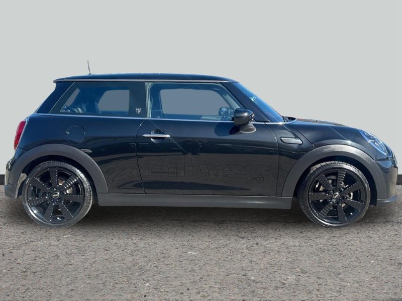 2023 (23) MINI HATCHBACK 1.5 Cooper Exclusive Premium 3dr Auto 5187001