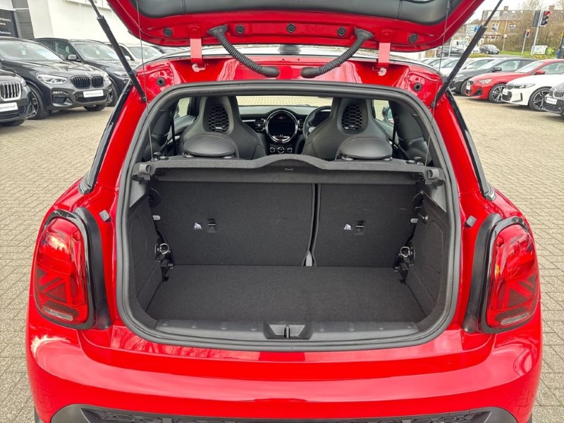 2023 (73) MINI HATCHBACK 1.5 Cooper Sport 3dr Auto 5162104