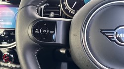 2023 (73) MINI HATCHBACK 1.5 Cooper Sport 3dr Auto 5162108