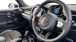 2023 (73) MINI HATCHBACK 1.5 Cooper Sport 3dr Auto 5162097