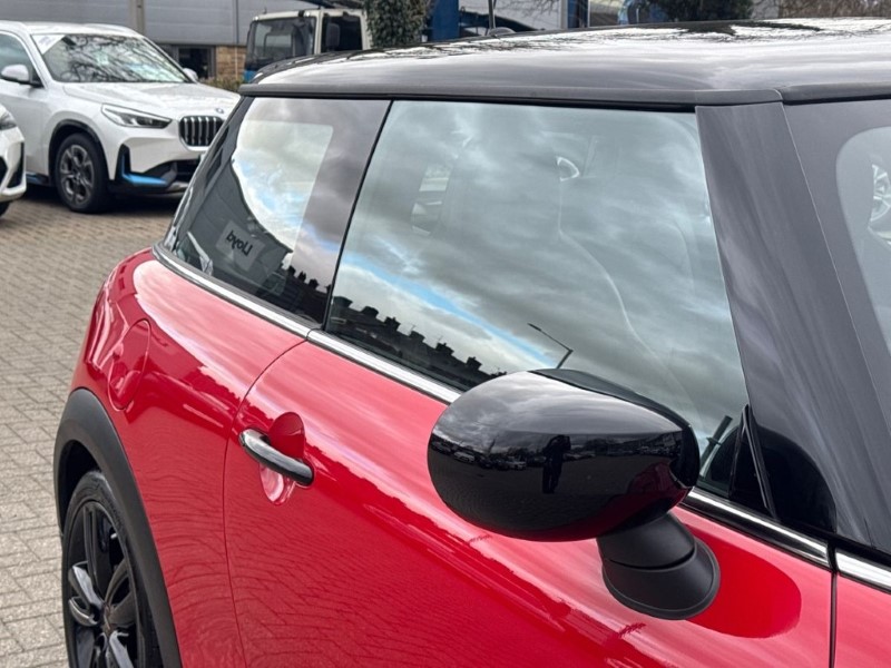 2023 (73) MINI HATCHBACK 1.5 Cooper Sport 3dr Auto 5162139