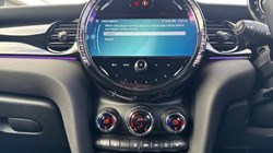 2023 (73) MINI HATCHBACK 1.5 Cooper Sport 3dr Auto 5162118