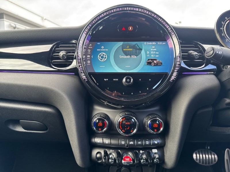 2023 (73) MINI HATCHBACK 1.5 Cooper Sport 3dr Auto 5162116