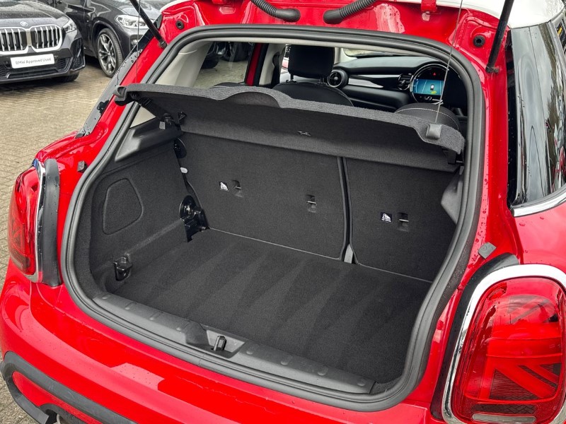 2022 (22) MINI HATCHBACK 1.5 Cooper Classic 5dr Auto 5182483