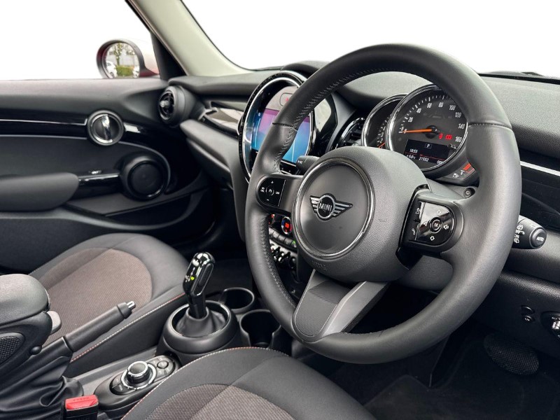 2022 (22) MINI HATCHBACK 1.5 Cooper Classic 5dr Auto 5182454