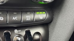 2022 (22) MINI HATCHBACK 1.5 Cooper Classic 5dr Auto 5182477