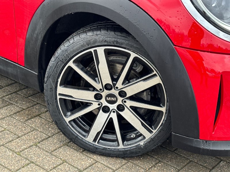 2022 (22) MINI HATCHBACK 1.5 Cooper Classic 5dr Auto 5182487