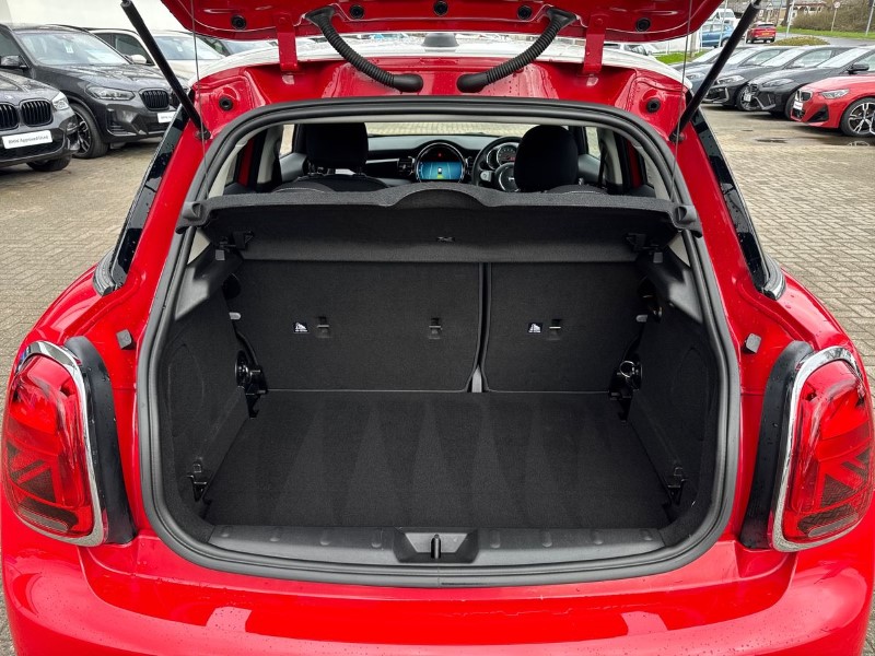 2022 (22) MINI HATCHBACK 1.5 Cooper Classic 5dr Auto 5182461