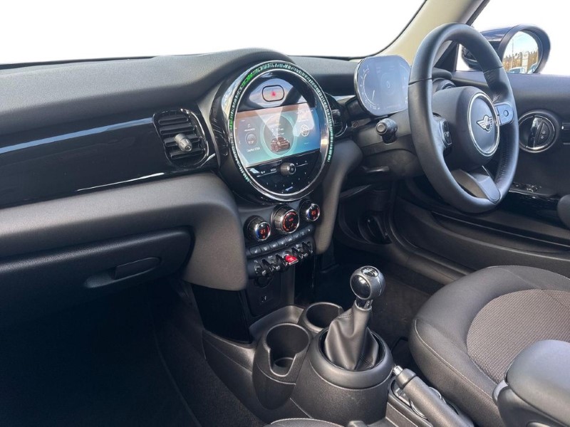 2022 (22) MINI HATCHBACK 1.5 Cooper Classic 3dr 5249328