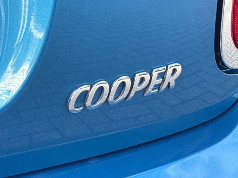 2022 (22) MINI HATCHBACK 1.5 Cooper Classic 3dr 5249363