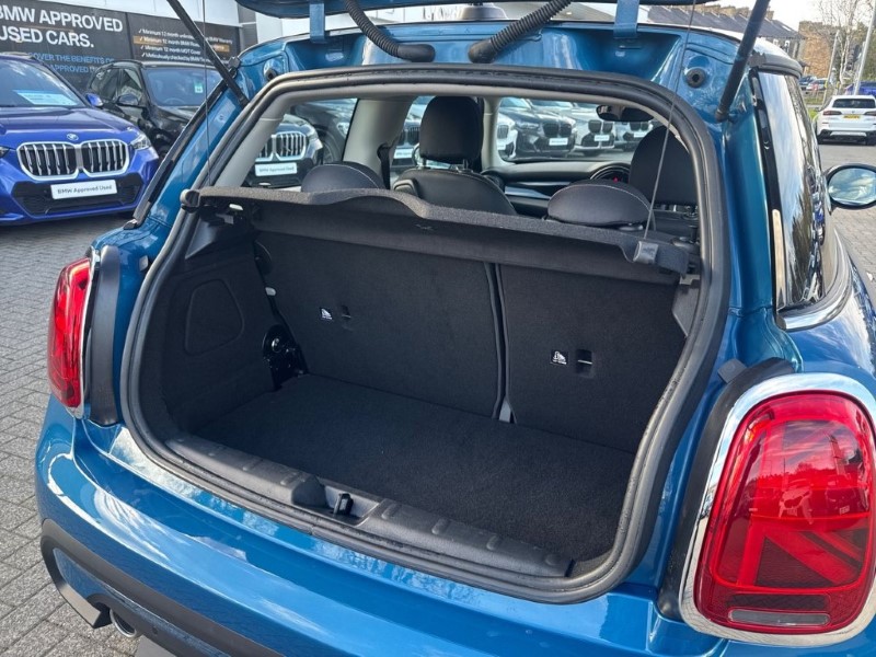 2022 (22) MINI HATCHBACK 1.5 Cooper Classic 3dr 5249356