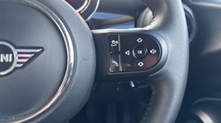 2022 (22) MINI HATCHBACK 1.5 Cooper Classic 3dr 5249339