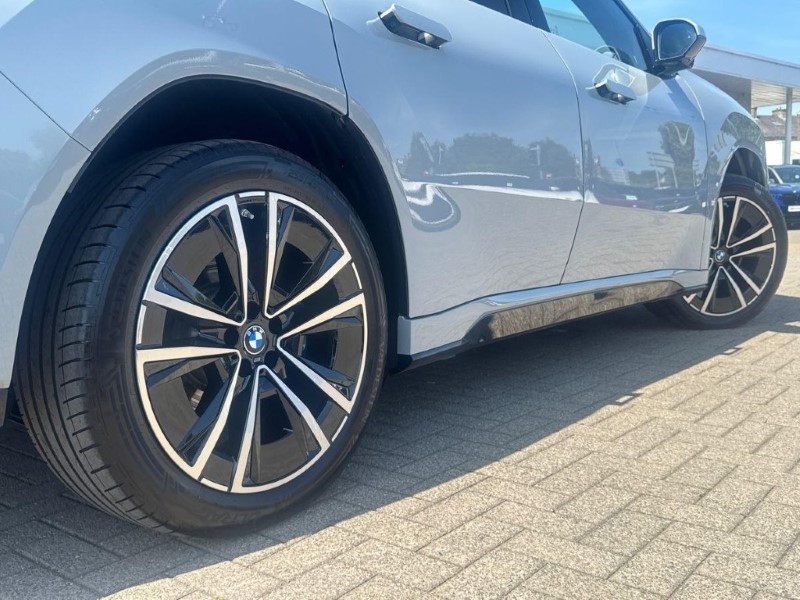 2026 (26) BMW iX3 345kW xDrive50 M Sport 108kWh 5dr Auto 5701917