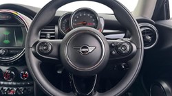2020 (20) MINI HATCHBACK 1.5 Cooper Classic II 3dr 5162145