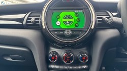 2020 (20) MINI HATCHBACK 1.5 Cooper Classic II 3dr 5162165