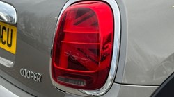 2020 (20) MINI HATCHBACK 1.5 Cooper Classic II 3dr 5162182