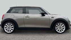 2020 (20) MINI HATCHBACK 1.5 Cooper Classic II 3dr 5162143