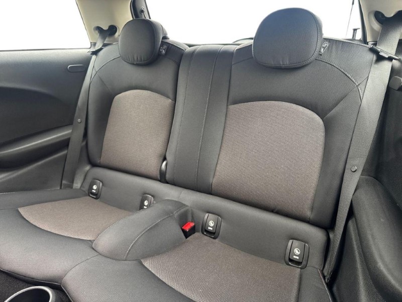 2020 (20) MINI HATCHBACK 1.5 Cooper Classic II 3dr 5162152